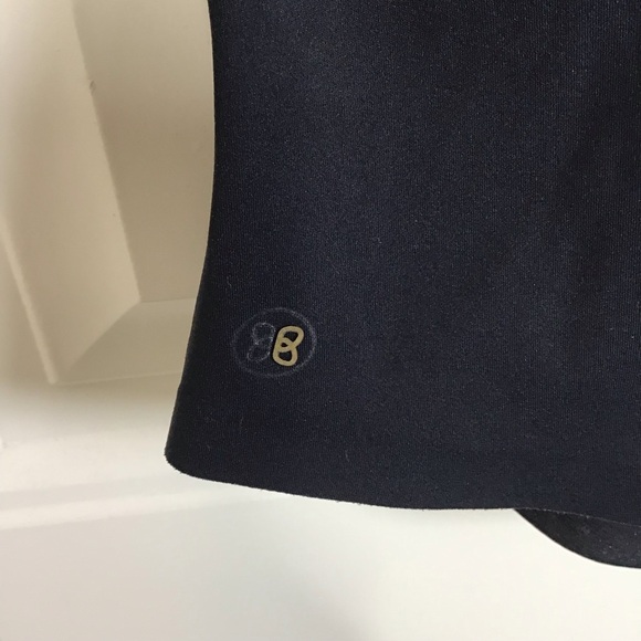 Honeylove LiftWear Tank in Vamp Size Large. - Picture 8 of 8